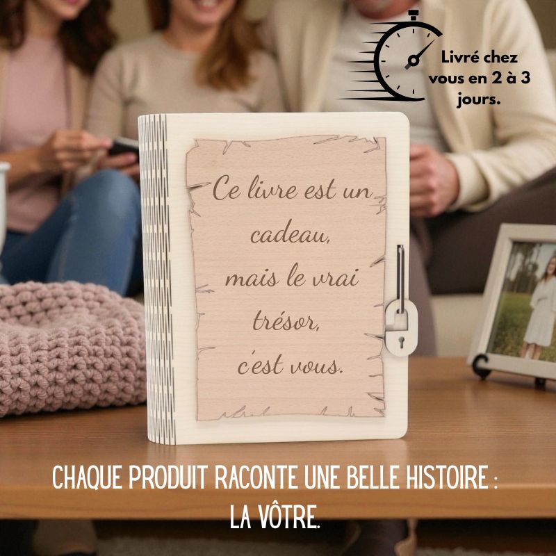 Boite à souvenir personnalisée - Grand livre en bois
