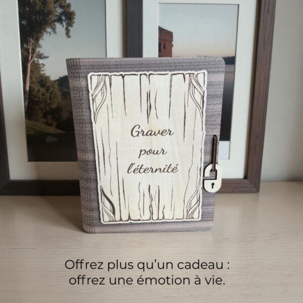 Boîte à souvenirs en bois, rustique et artisanale, personnalisée avec une gravure unique. Cadeau émouvant fabriqué en France. | Cadeau personnalisé en bois | Bibam Bois