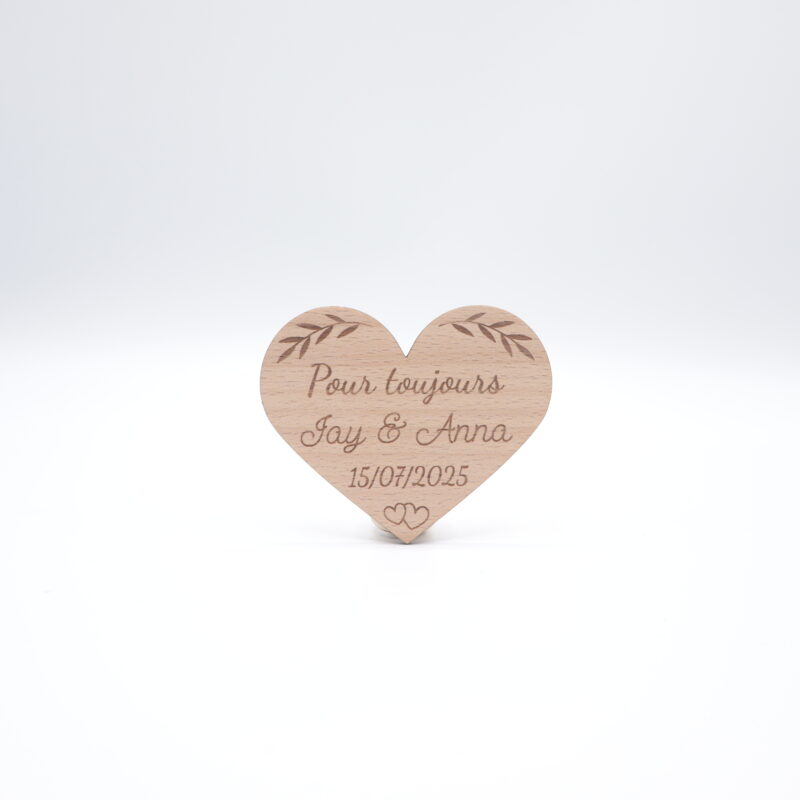 Marques-places personnalisés en bois – invités, témoins & proches