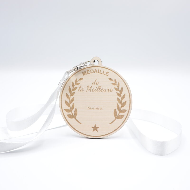 Médaille personnalisée en bois