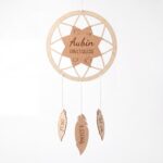 Attrape-rêve personnalisé en bois – Cadeau de naissance