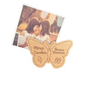 Magnet en Bois Personnalisé pour Maîtresse et ATSEM - Papillon