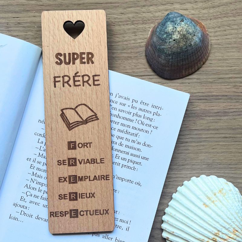 Marque-page en bois personnalisé – Scrabble