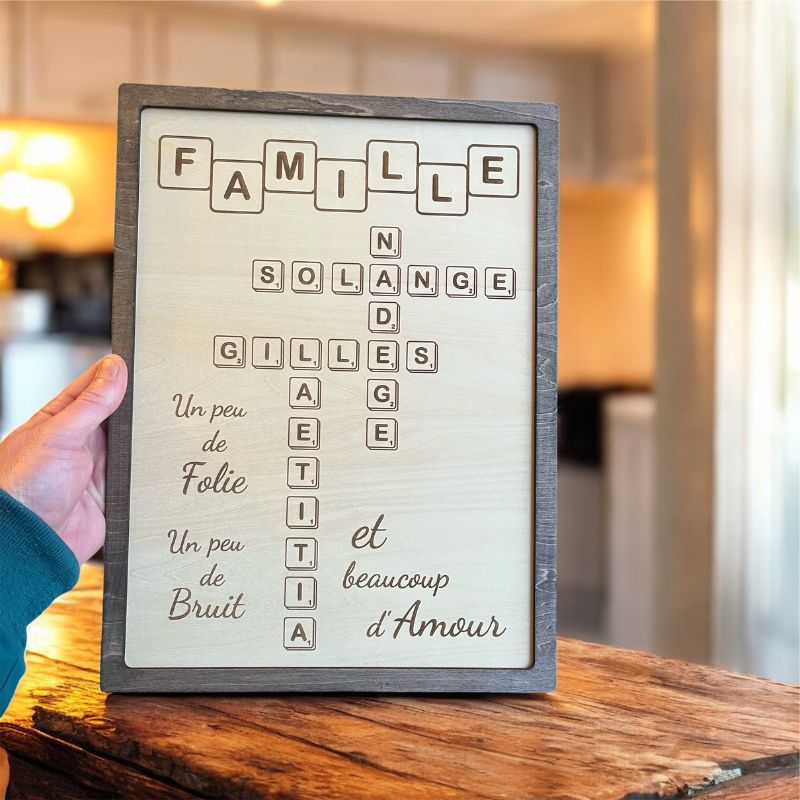 Cadre en Bois Personnalisé Lettres Scrabble