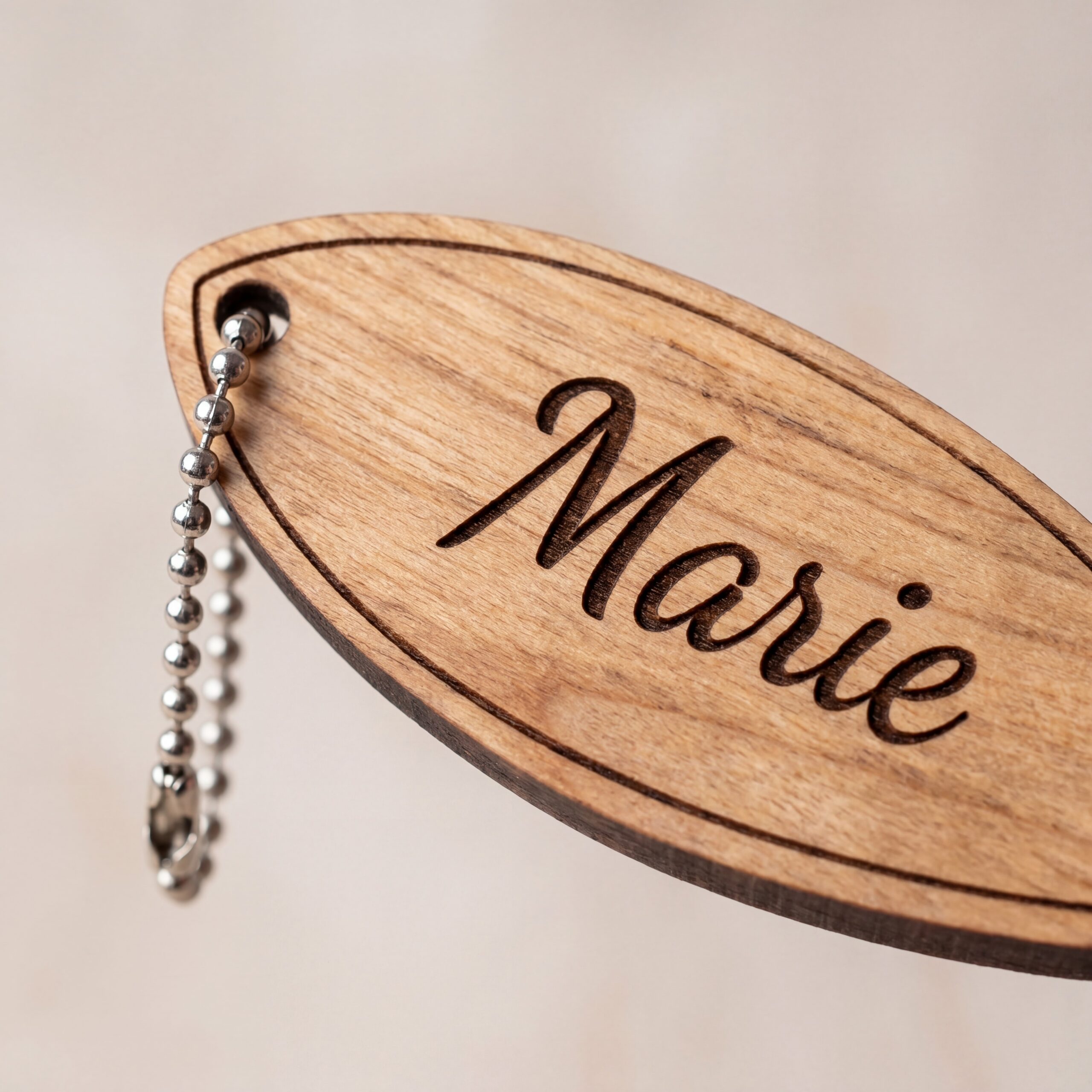porte-clé personnalisé en bois gravé prénom - Bibam Bois