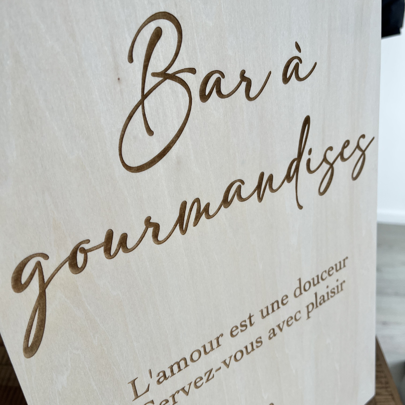 Panneau de mariage personnalisé en bois – Gravure laser premium