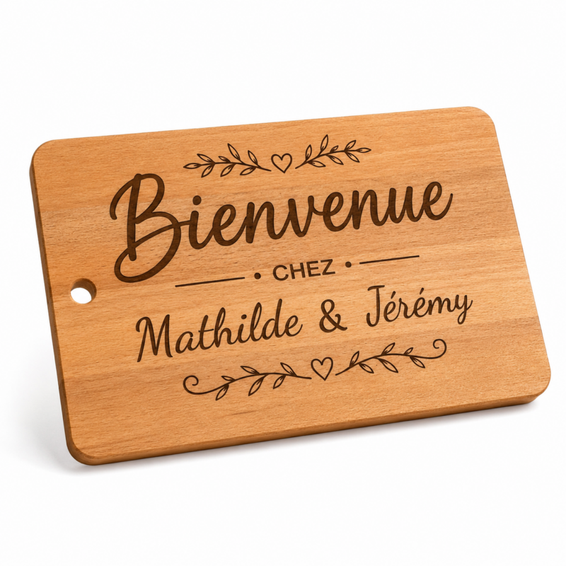 Planche à découper personnalisée en bois massif de hêtre 40 x 26 x 2 cm – Gravure laser – Fabrication française